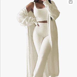 Tewwey 3 piece loungewear sz XL